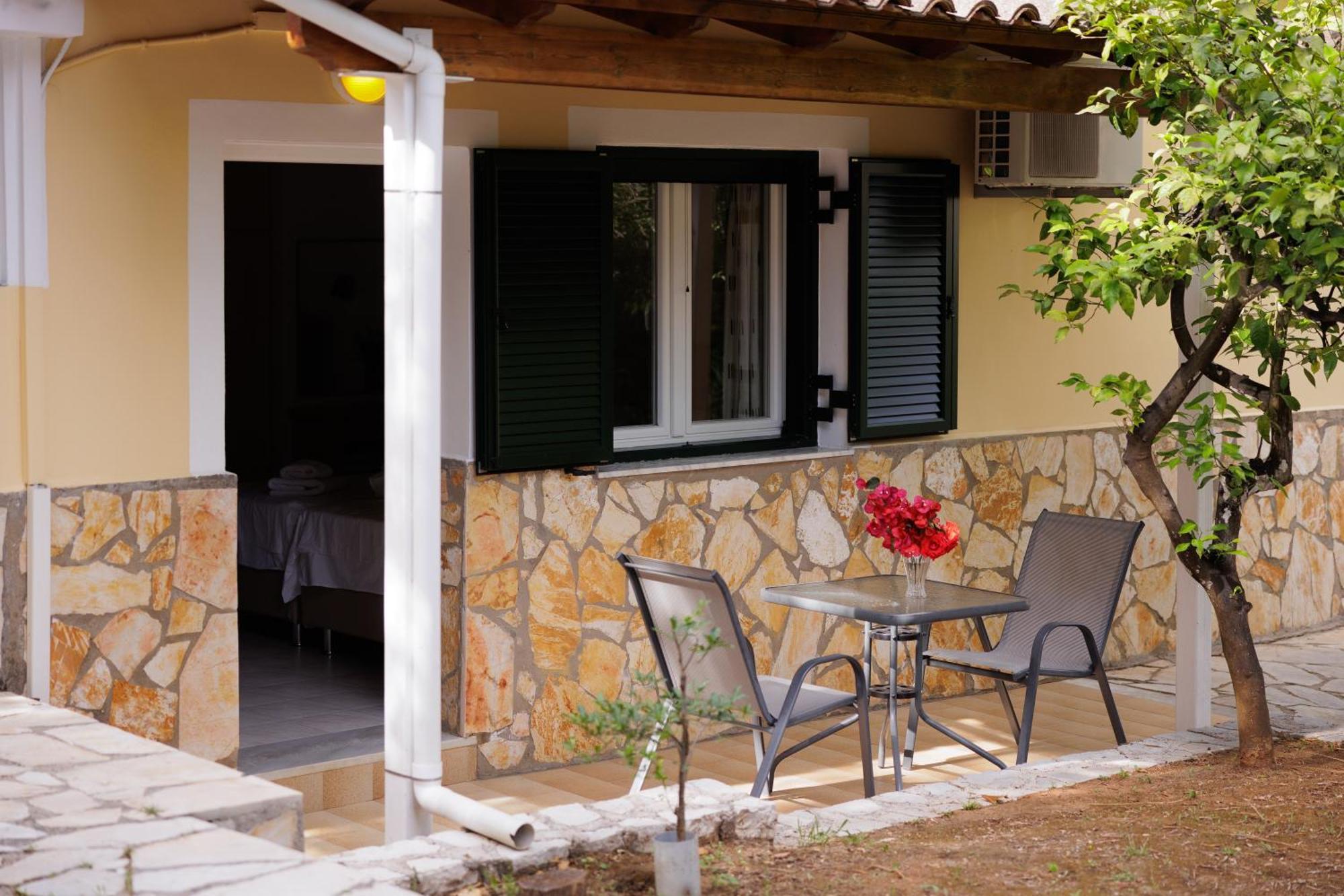 Santos Holidays Dassia  Quarto foto